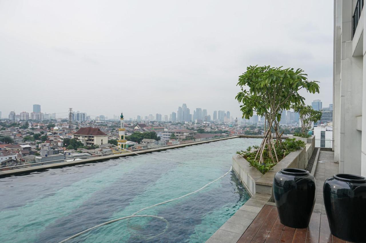 Cozy At Nine Connected To Mall By Travelio Apartemen